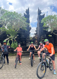 sunrice cycling tour and local guide cycling tour in Ubud Bali