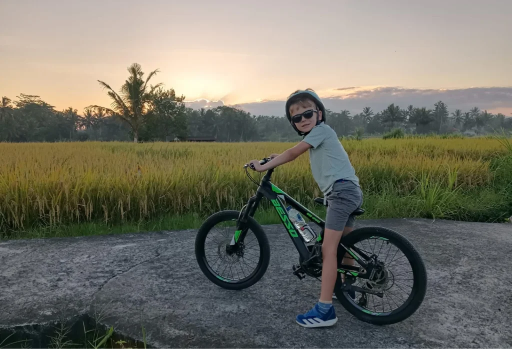 is ubud safe for kids cycling