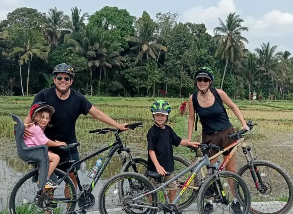 relaxed Ubud cycling tour